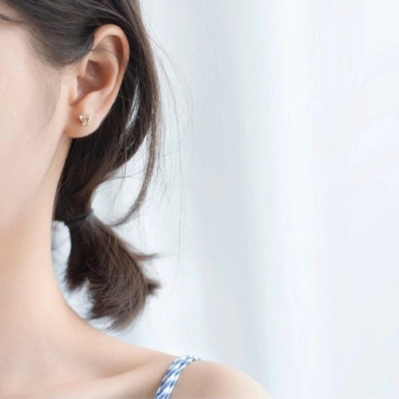 3D Butterflies Stud Earrings Silver Gold-SS027 - Picture 6 of 10